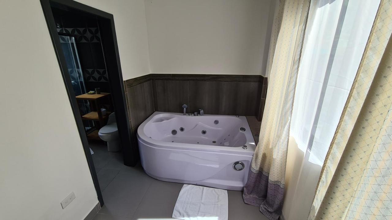 Elegante apartamento con vistas al volcán Tunguraua Baños Esterno foto