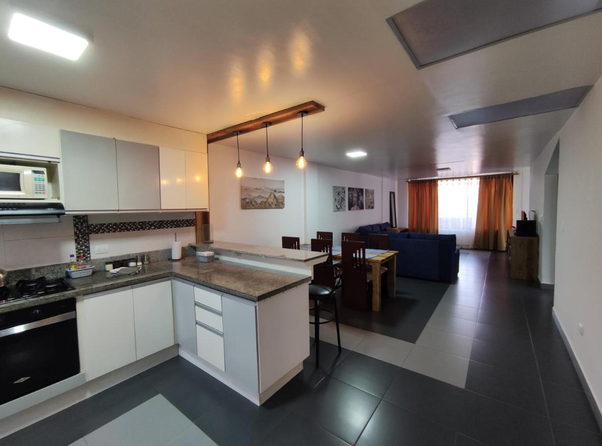 Elegante apartamento con vistas al volcán Tunguraua Baños Esterno foto